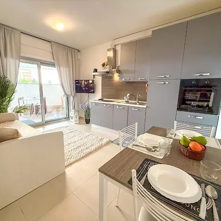 公寓 Mosca Apartment, A Pochi Passi Dal Mare Rif A736 圣贝内代托-德尔特龙托