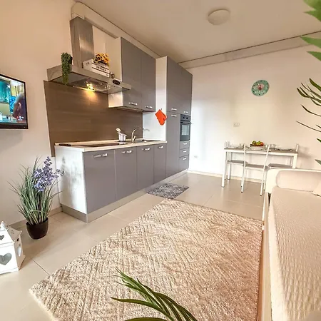 Mosca Apartment, A Pochi Passi Dal Mare Rif A736 圣贝内代托-德尔特龙托