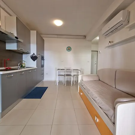 Mosca Apartment, A Pochi Passi Dal Mare Rif A736 *